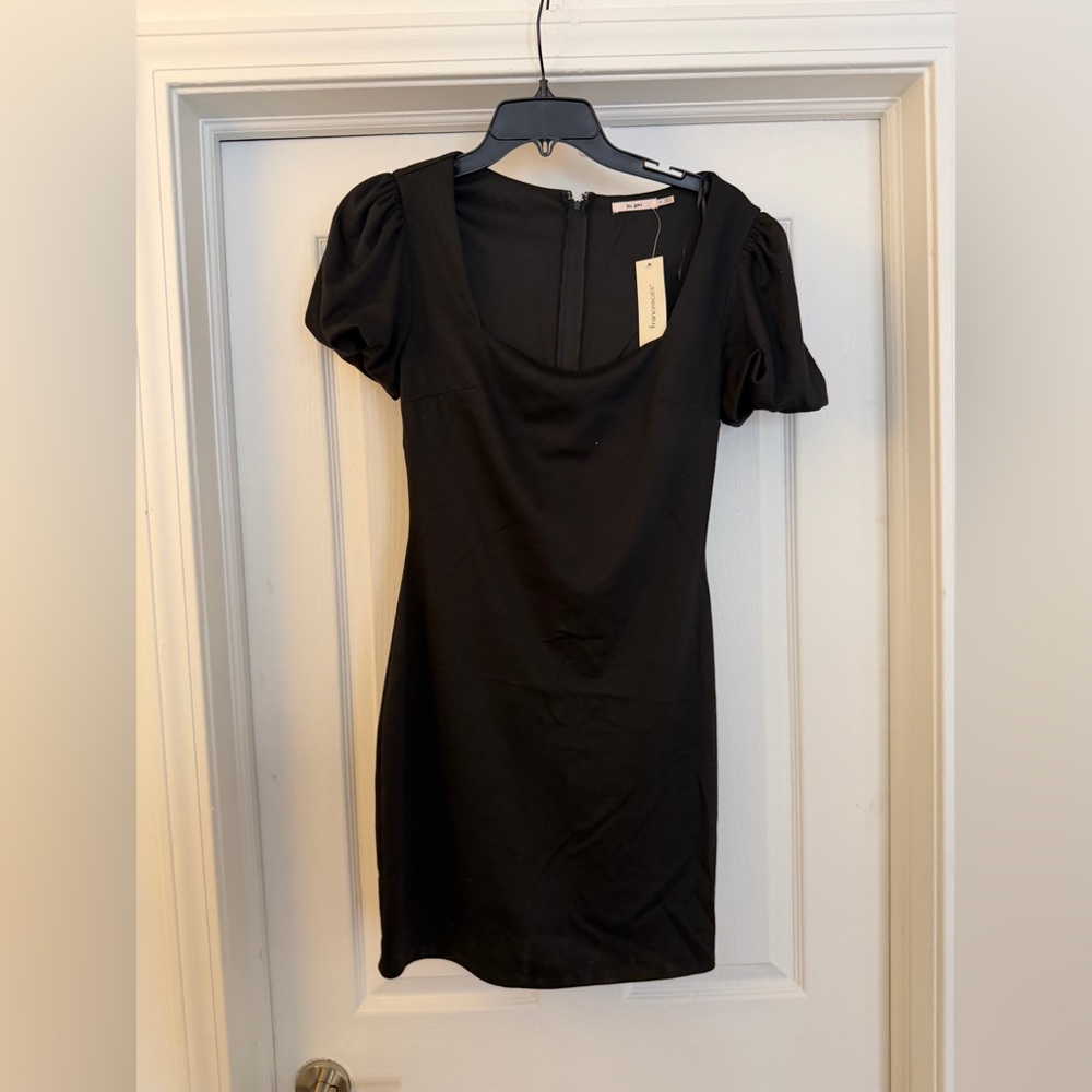 Mi Amore Classic Black Dress